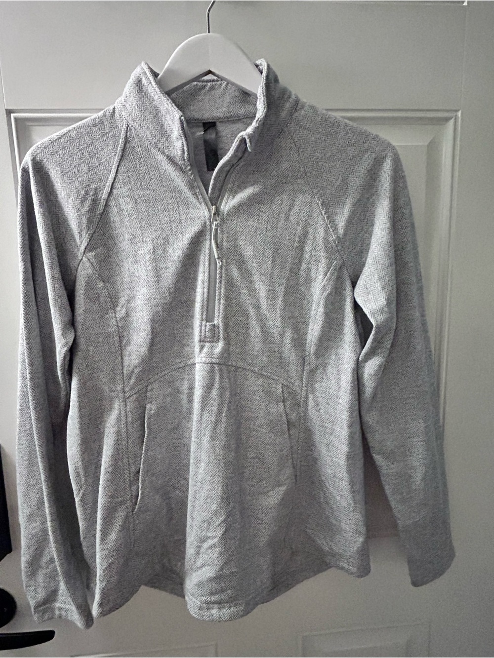 Kyodan Women's Light Gray Half-Zip Pullover Sweatshirt